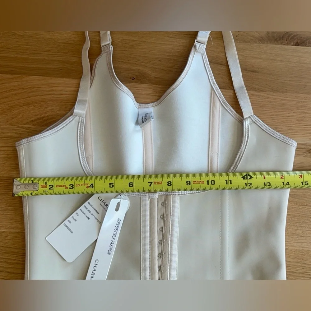 Women's Cream Corset - Picture 4 of 9